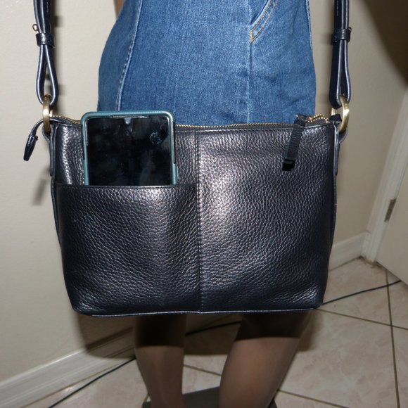 SOLD RADLEY LONDON LEATHER CROSSBODY BAG - Picture 15 of 16